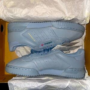 NWT Adidas Yeezy Powerphase Calabasas Grey. Sz.4M/5.5W. Original box